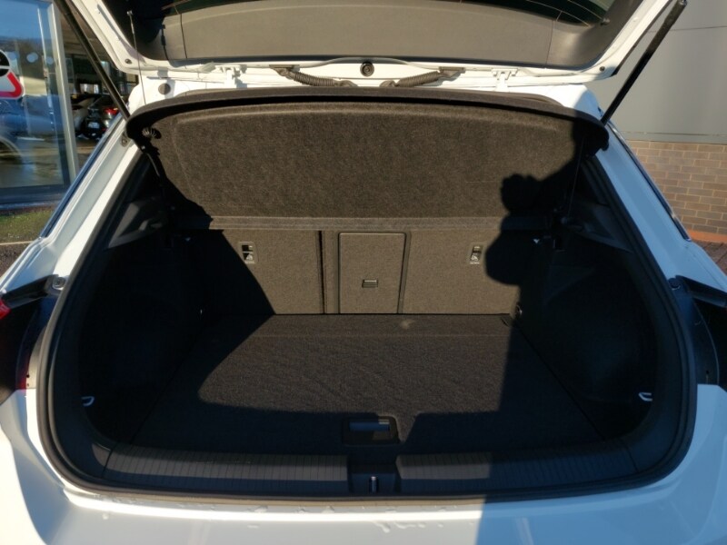 Used Volkswagen T-Roc 2025 for sale - 77208982: Photo 8