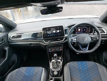 Used Volkswagen T-Roc 2022 for sale - 75718940: Photo