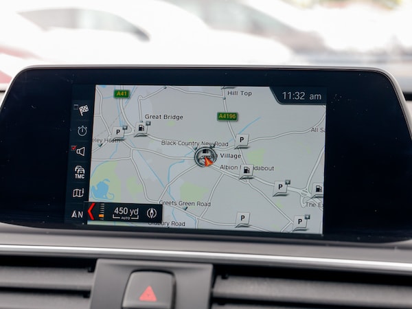 Used BMW 3 Series 2018 for sale - 76221039: Photo 11