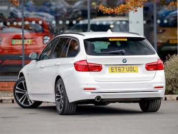 Used BMW 3 Series 2018 for sale - 76221039: Photo