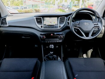 Used Hyundai TUCSON 2017 for sale - 79048283: Photo