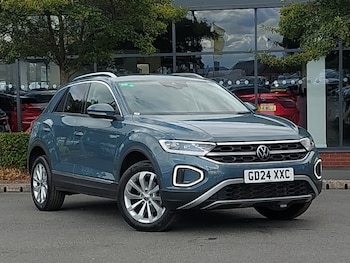 Used Volkswagen T-Roc 2024 for sale - 79598031: Photo