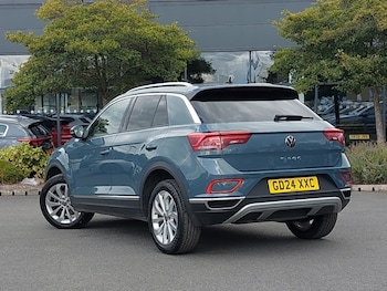 Used Volkswagen T-Roc 2024 for sale - 79598031: Photo
