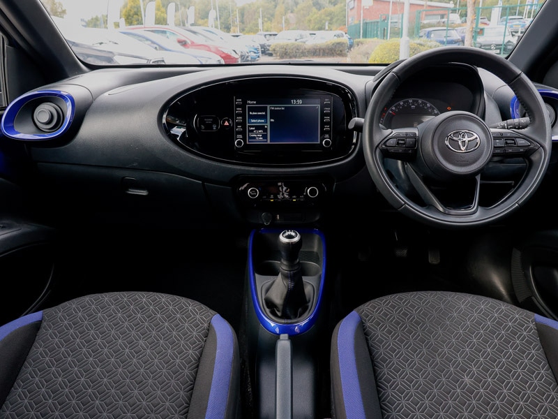 Used Toyota Aygo X 2023 for sale - 77169262: Photo 2