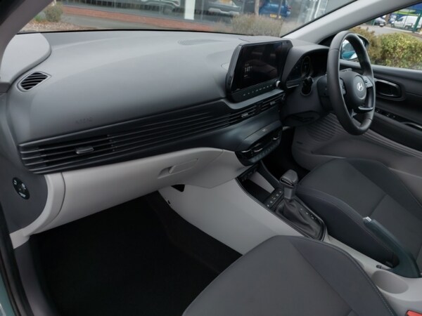 Used Hyundai BAYON 2024 for sale - 76238277: Photo 5