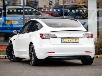 Used Tesla Model 3 2022 for sale - 76537118: Photo