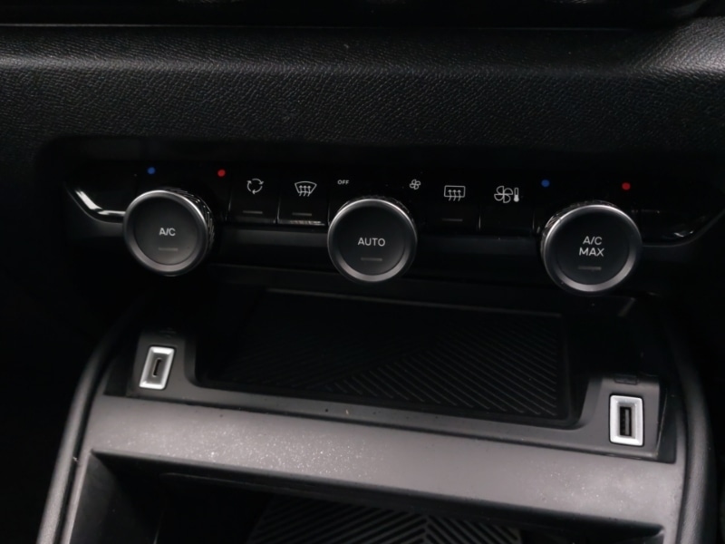 Used Citroen C4 2022 for sale - 77366189: Photo 17