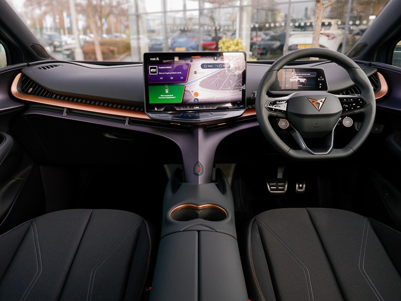 Used Cupra Tavascan 2025 for sale - 76864560: Photo 2