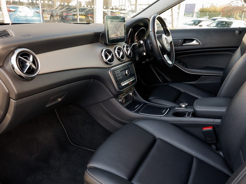 Used Mercedes-Benz GLA 2018 for sale - 77371219: Photo 5