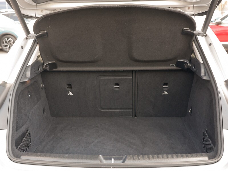 Used Mercedes-Benz GLA 2018 for sale - 77371219: Photo 8