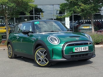 Used MINI Hatch 2023 for sale - 79356832: Photo