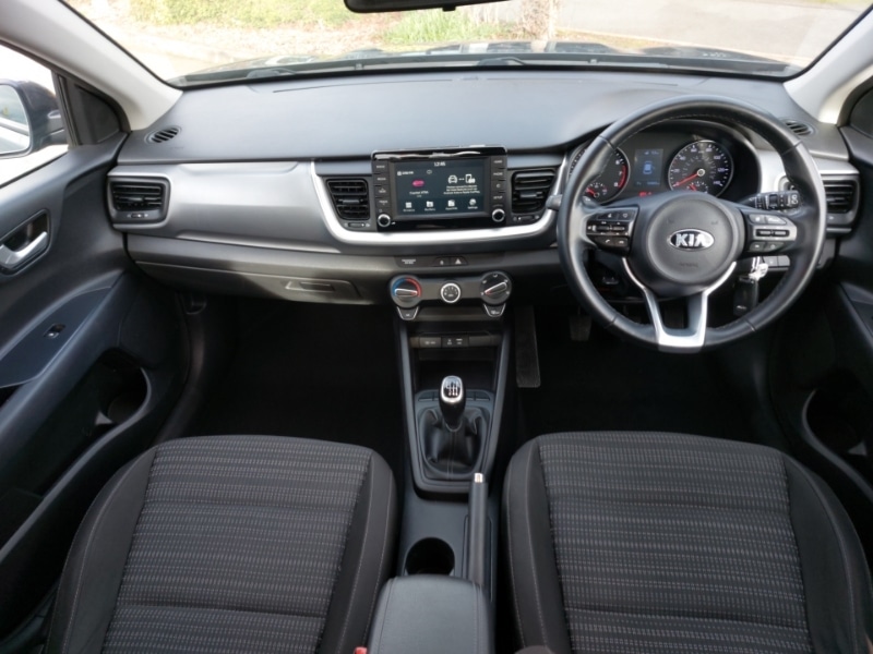 Used Kia Stonic 2019 for sale - 76879980: Photo 2