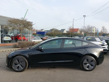 Used Tesla Model 3 2022 for sale - 77767577: Photo