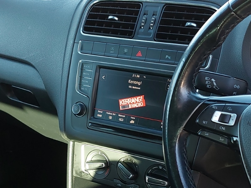 Used Volkswagen Polo 2016 for sale - 76897453: Photo 11