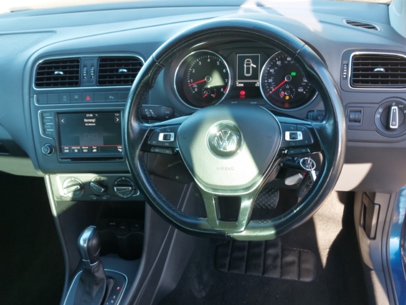 Used Volkswagen Polo 2016 for sale - 76897453: Photo 7