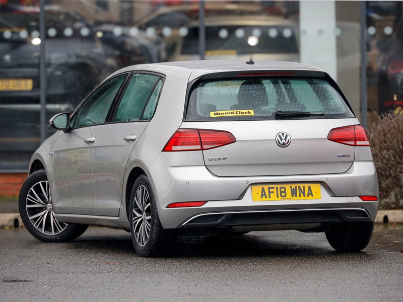 Used Volkswagen Golf 2018 for sale - 76815664: Photo 3