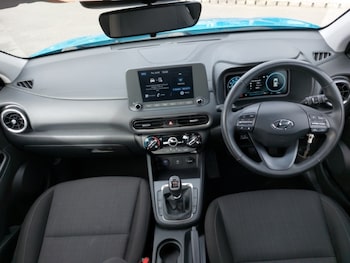 Used Hyundai KONA 2021 for sale - 77947596: Photo