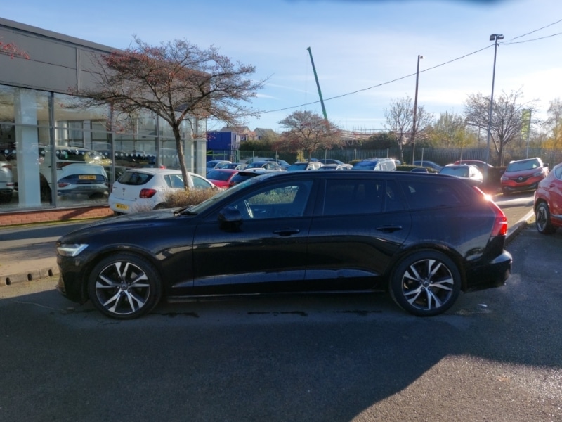Used Volvo V60 2020 for sale - 76879983: Photo 4