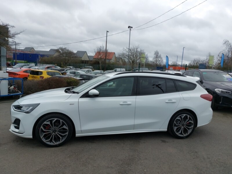 Used Ford Focus 2023 for sale - 77987714: Photo 4