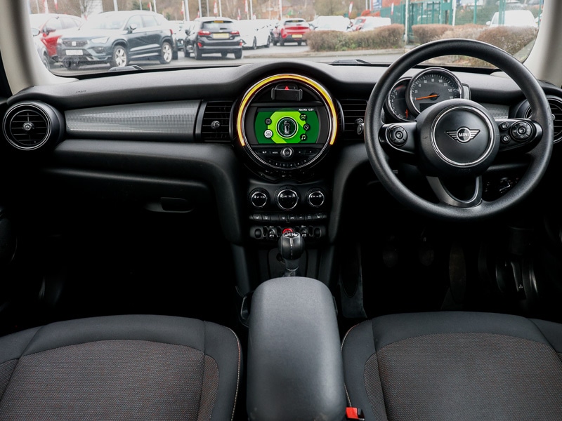 Used MINI Hatch 2019 for sale - 77495272: Photo 2