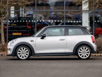 Used MINI Hatch 2019 for sale - 77495272: Photo