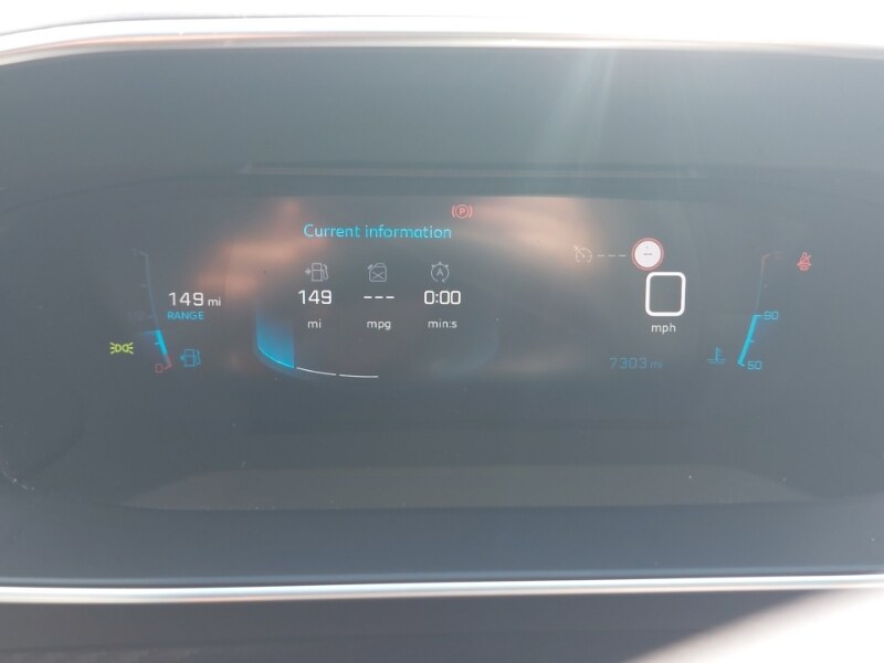 Used Peugeot 2008 2023 for sale - 76365667: Photo 12