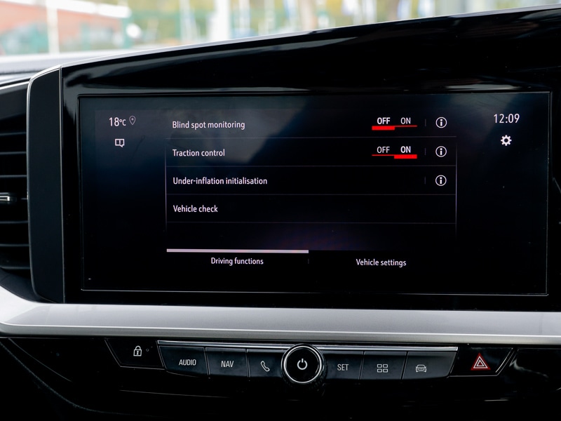 Used Vauxhall Mokka 2021 for sale - 76348528: Photo 12