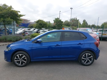 Used Volkswagen Polo 2024 for sale - 79427999: Photo