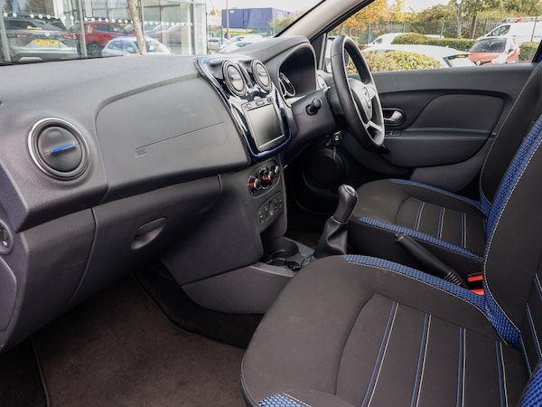 Used Dacia Sandero Stepway 2020 for sale - 76233664: Photo 5