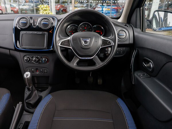 Used Dacia Sandero Stepway 2020 for sale - 76233664: Photo 7