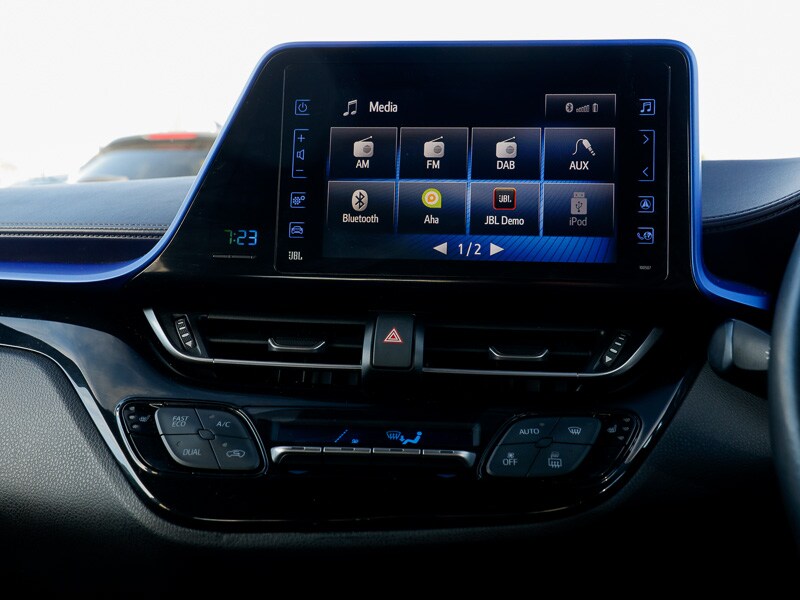 Used Toyota C-HR 2017 for sale - 78126635: Photo 18