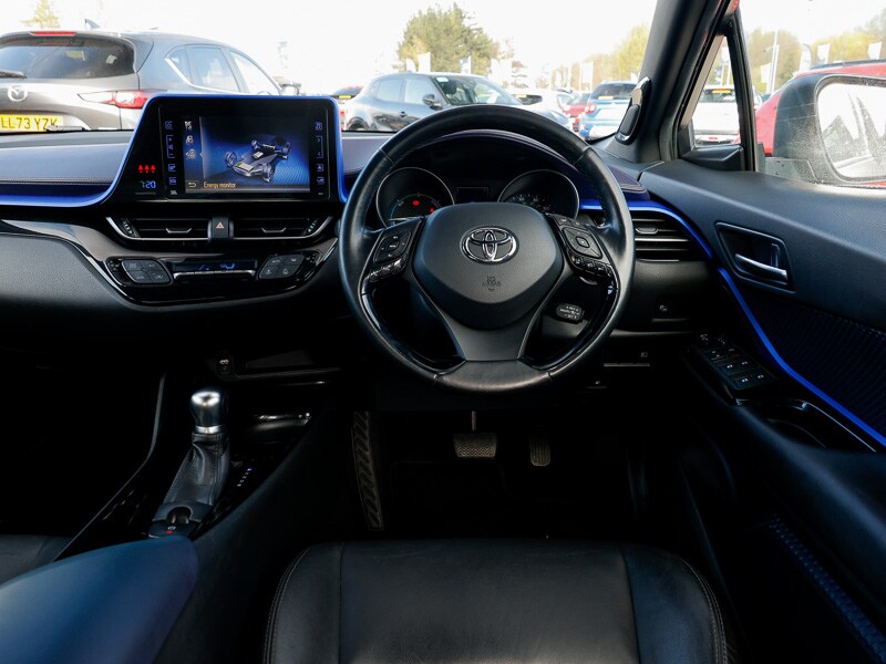 Used Toyota C-HR 2017 for sale - 78126635: Photo 7