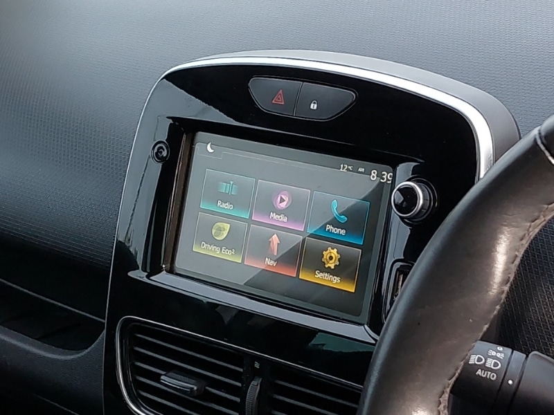 Used Renault Clio 2019 for sale - 76548991: Photo 11