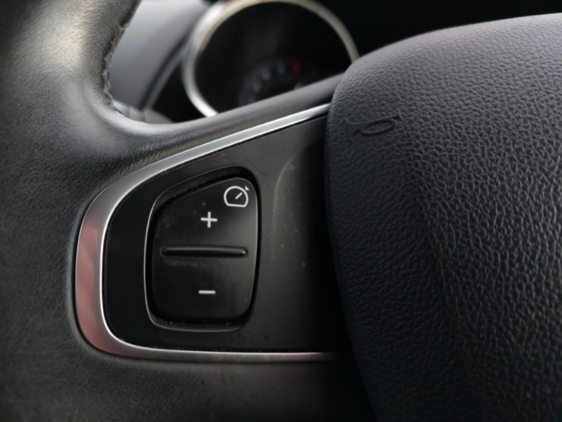 Used Renault Clio 2019 for sale - 76548991: Photo 14