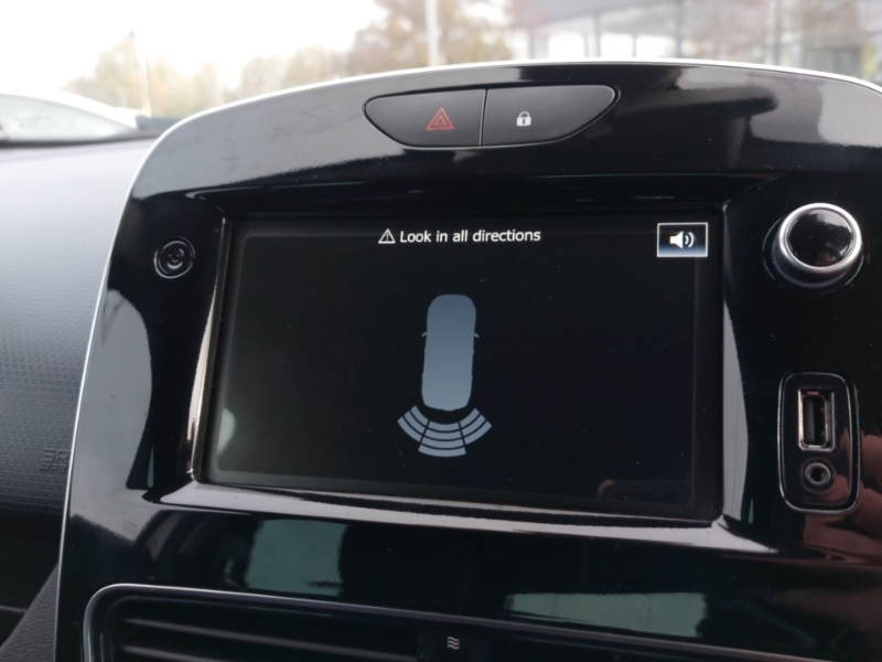 Used Renault Clio 2019 for sale - 76548991: Photo 19