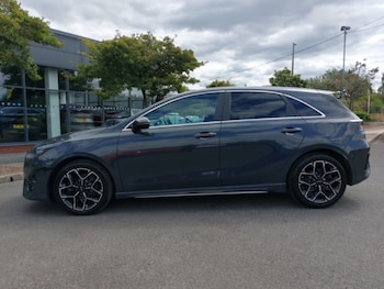 Used Kia Ceed 2022 for sale - 79420077: Photo