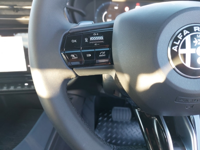 Used Alfa Romeo Junior 2025 for sale - 78147538: Photo 7