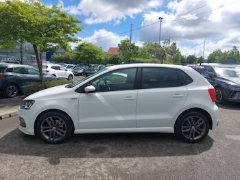 Used Volkswagen Polo 2016 for sale - 78837697: Photo