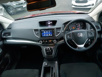 Used Honda CR-V 2017 for sale - 77165209: Photo