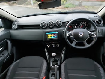 Used Dacia Duster 2021 for sale - 77404914: Photo