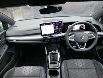 Used Volkswagen Golf 2024 for sale - 75583569: Photo