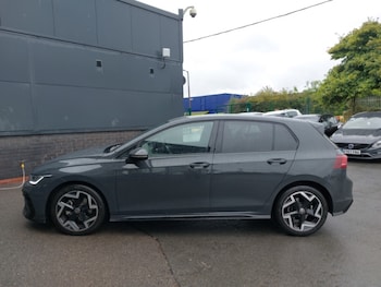 Used Volkswagen Golf 2024 for sale - 75583569: Photo