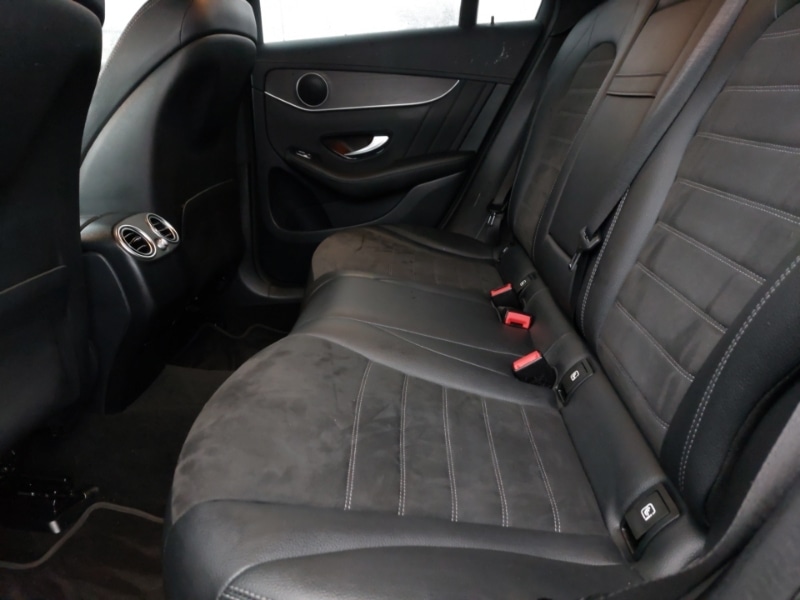 Used Mercedes-Benz GLC 2019 for sale - 76602663: Photo 6