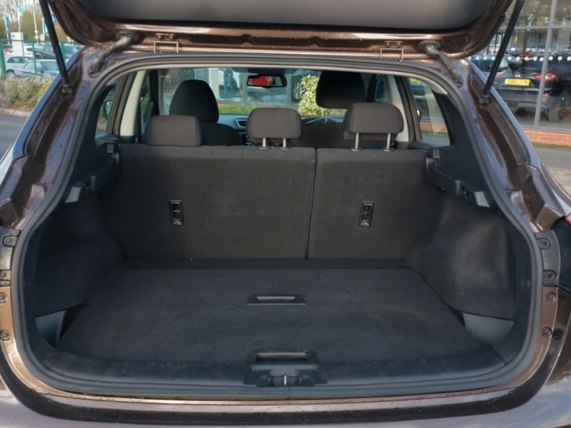 Used Nissan Qashqai 2018 for sale - 76629256: Photo 8