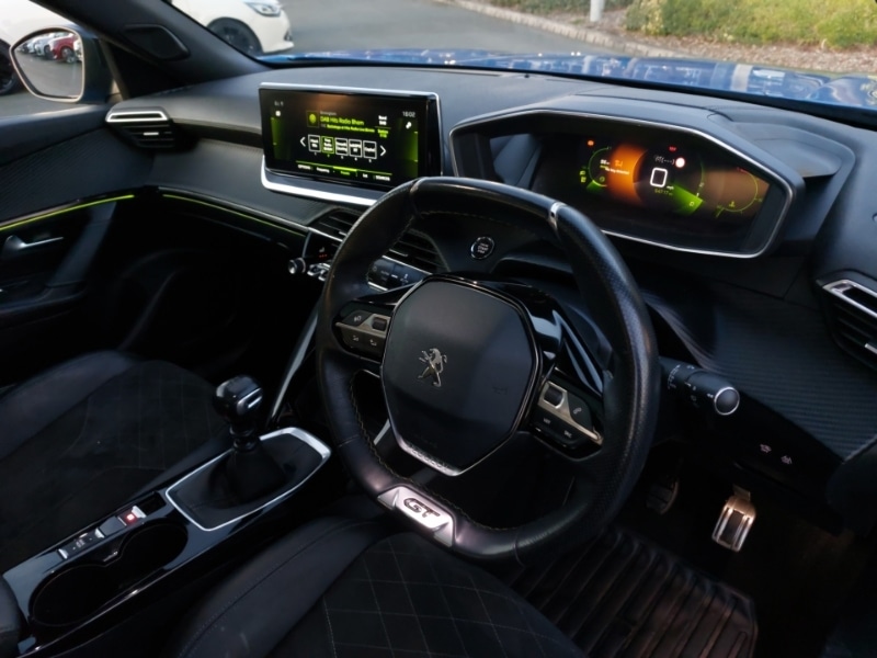 Used Peugeot 2008 2021 for sale - 76695805: Photo 11