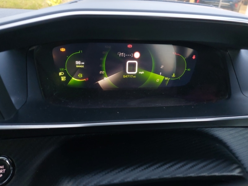 Used Peugeot 2008 2021 for sale - 76695805: Photo 12