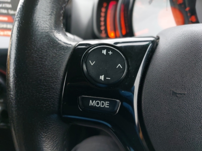 Used Peugeot 108 2018 for sale - 77596105: Photo 14