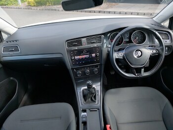 Used Volkswagen Golf 2019 for sale - 78455963: Photo