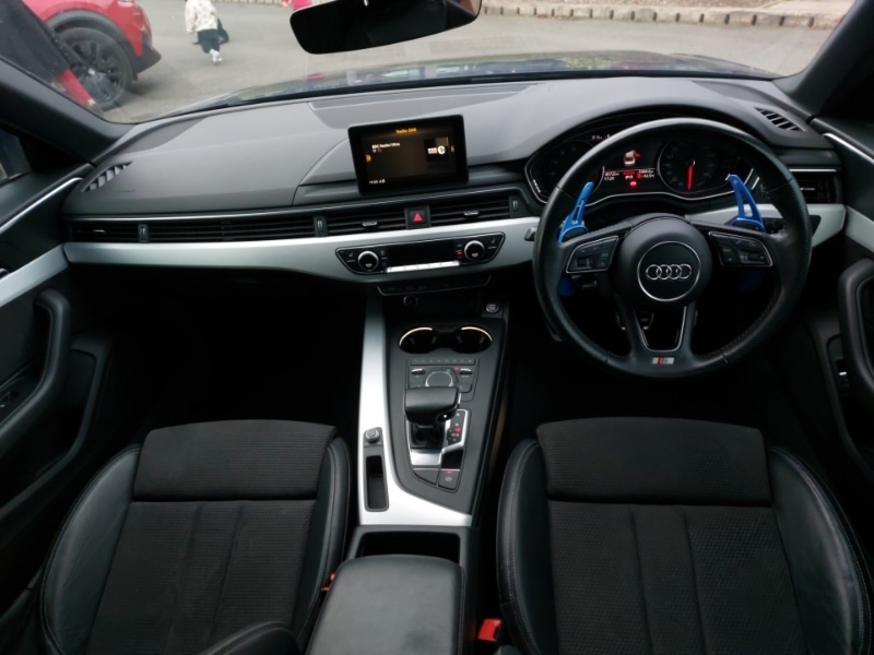 Used Audi A4 2017 for sale - 76365673: Photo 2