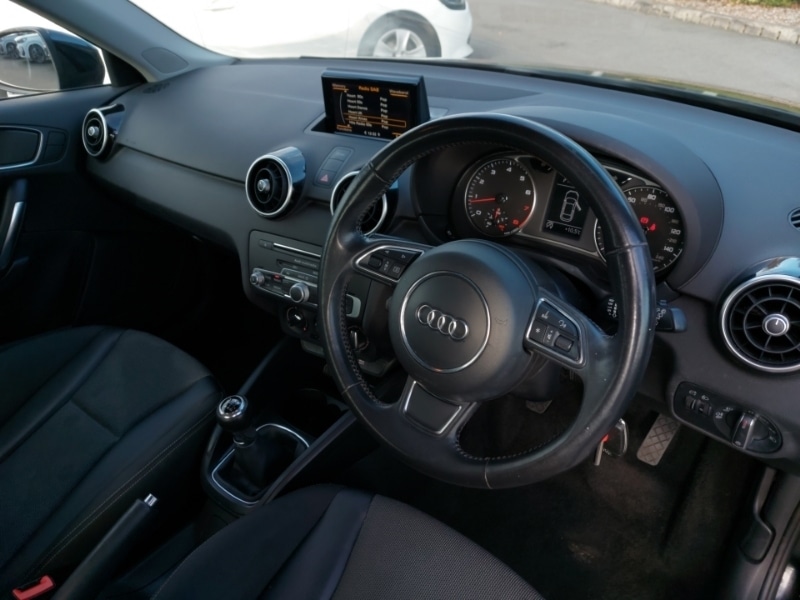 Used Audi A1 2016 for sale - 76393259: Photo 10